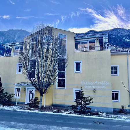 Family Near Moelltaler Gletscher 1 * فلاتاش